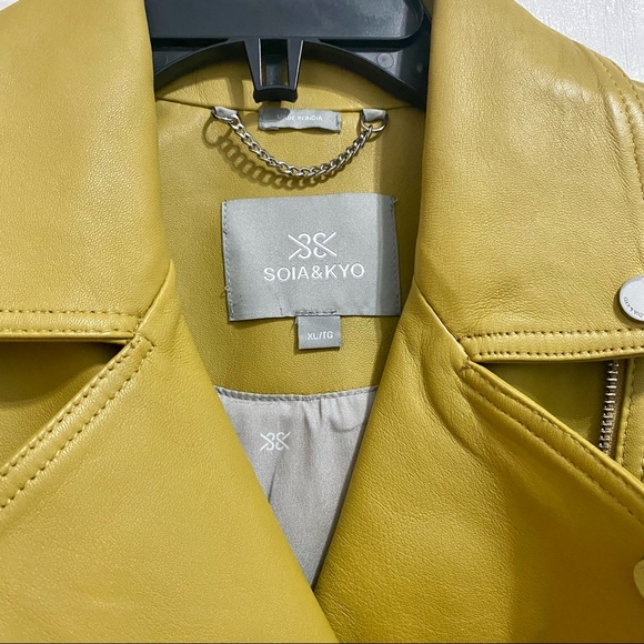 SOIA & KYO Women’s Biker Jacket, Leather, size XL, Mustard, NWT - Picture 2 of 3